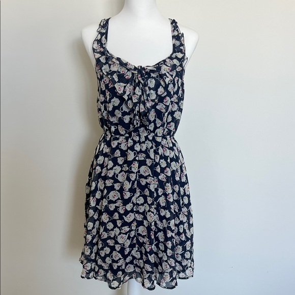 LC Lauren Conrad Dresses & Skirts - LC Lauren Conrad Alice in Wonderland Mad Hatter Teapot Dress